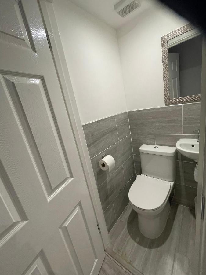 Vale Nky Apartment Rooms Лондон Екстер'єр фото